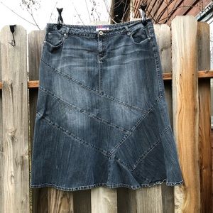 Long AWESOME denim skirt!